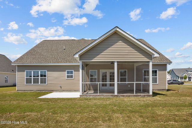 3209 Honeysuckle Drive, Winterville, NC 28590