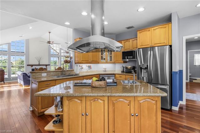8930 Penzance BLVD, Fort Myers, FL 33912