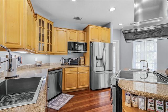 8930 Penzance BLVD, Fort Myers, FL 33912