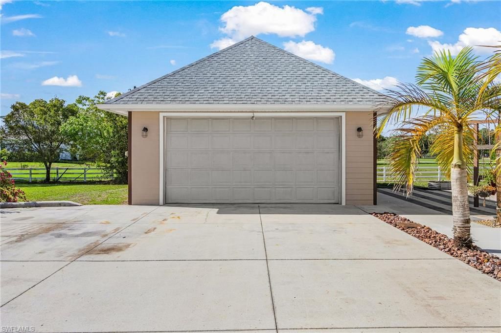 8930 Penzance BLVD, FORT MYERS, FL 33912 — photo 4