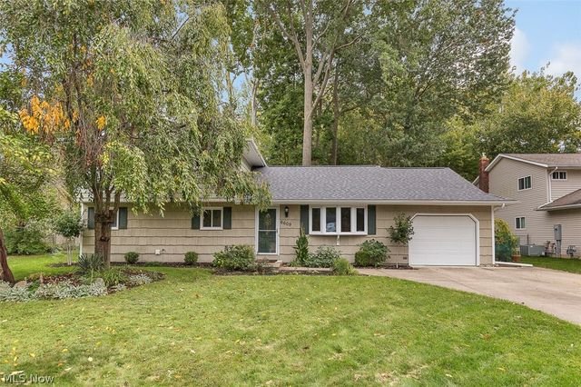 6609 Debbie Drive, North Ridgeville, OH 44039