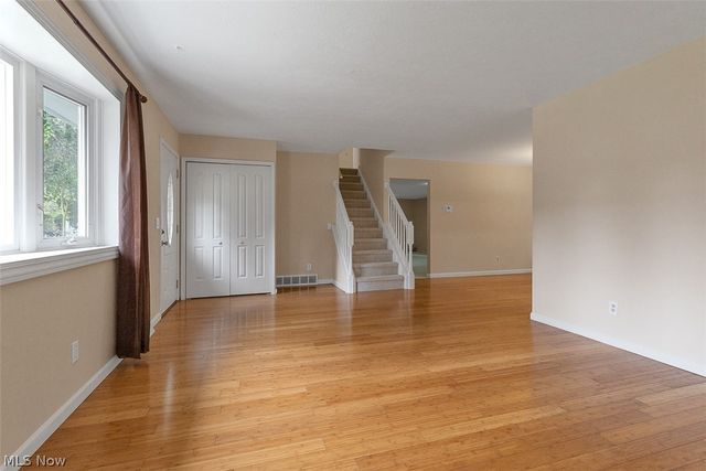 6609 Debbie Drive, North Ridgeville, OH 44039