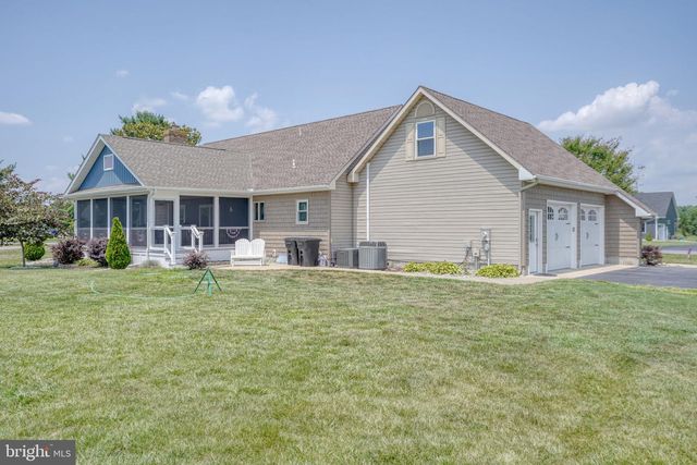 110 E LUCKY ESTATES DR, Harrington, DE 19952