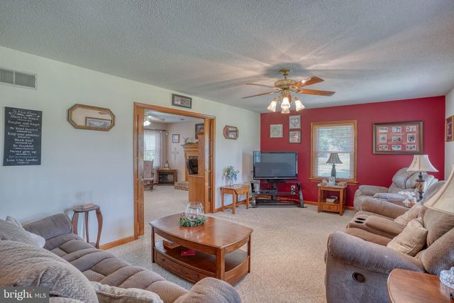 110 E LUCKY ESTATES DR, Harrington, DE 19952