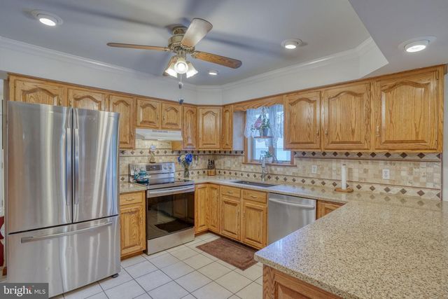 110 E LUCKY ESTATES DR, Harrington, DE 19952