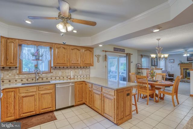 110 E LUCKY ESTATES DR, Harrington, DE 19952