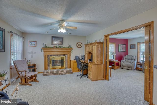 110 E LUCKY ESTATES DR, Harrington, DE 19952