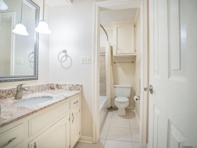 1812 Palmwood Dr, Baton Rouge, LA 70816