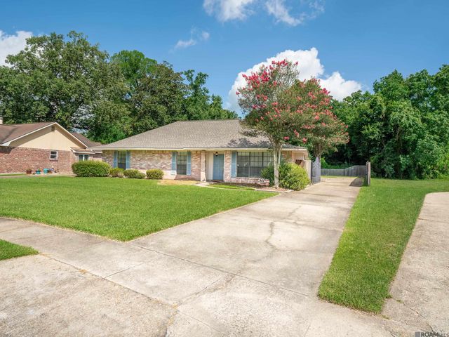 1812 Palmwood Dr, Baton Rouge, LA 70816