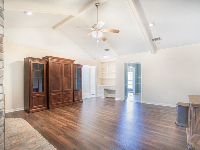 1812 Palmwood Dr, Baton Rouge, LA 70816