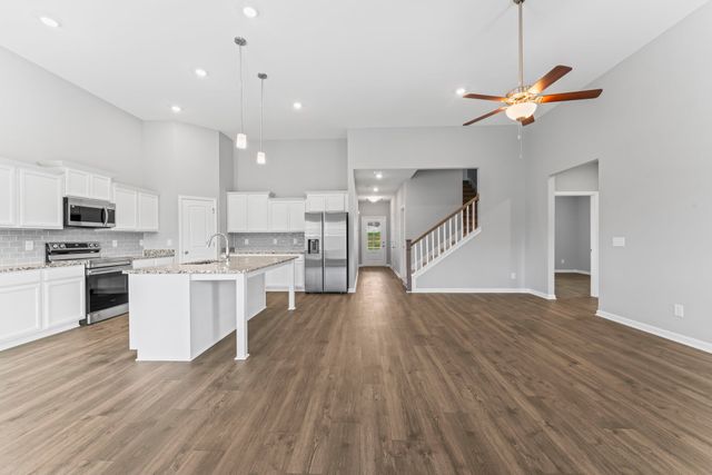 1122 Bluecreek Circle, Murfreesboro, TN 37129