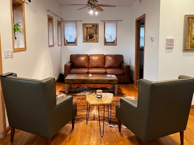 4758 S King Drive 4, Chicago, IL 60653