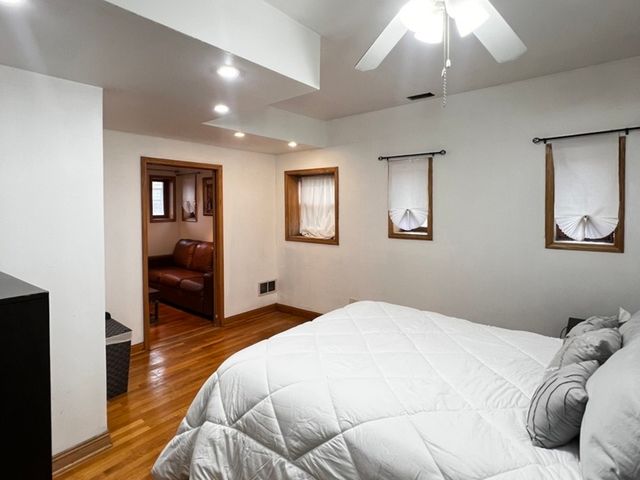 4758 S King Drive 4, Chicago, IL 60653