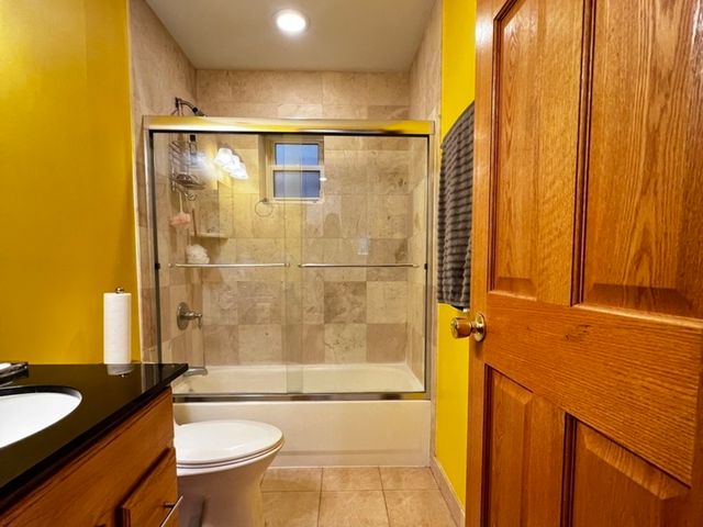 4758 S King Drive 4, Chicago, IL 60653