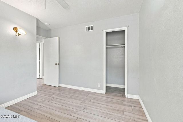 45554 6th Street, Lancaster, CA 93535