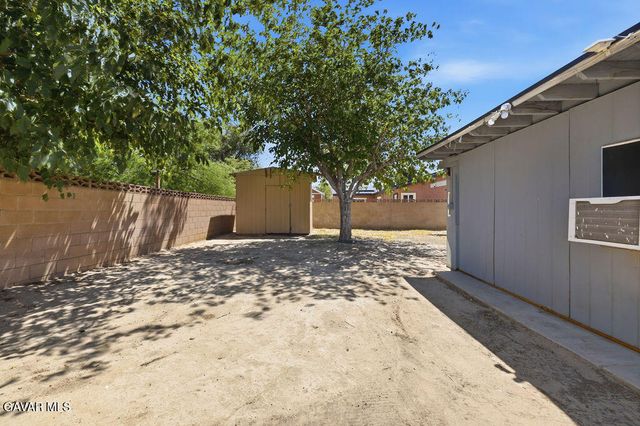 45554 6th Street, Lancaster, CA 93535