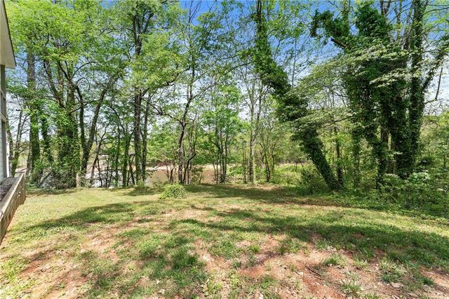 5652 Alligator Alley, Gainesville, GA 30506