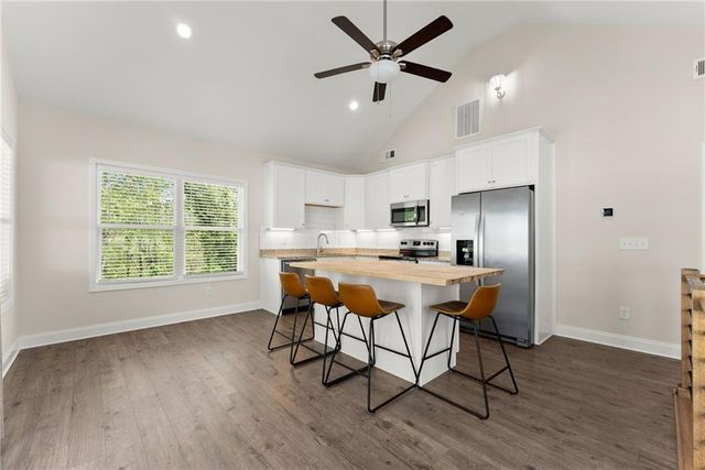 5652 Alligator Alley, Gainesville, GA 30506