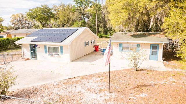 1198 CR 464, Lake Panasoffkee, FL 33538