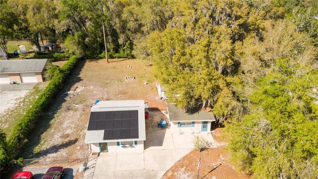 1198 CR 464, Lake Panasoffkee, FL 33538