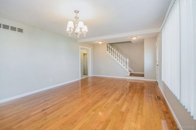 37718 Douglas Court, Sterling Heights, MI 48310