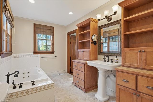 22390 Main ST, Courtland, VA 23837