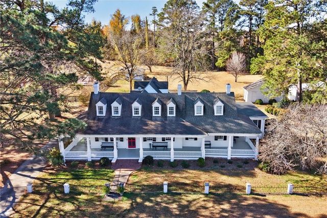 22390 Main ST, Courtland, VA 23837