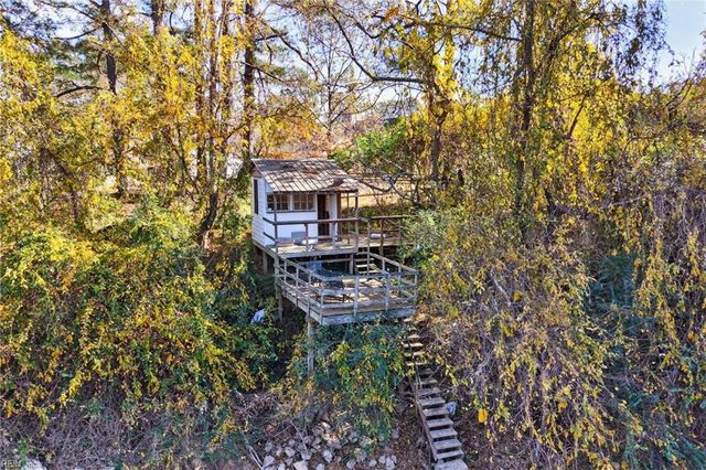 22390 Main ST, Courtland, VA 23837