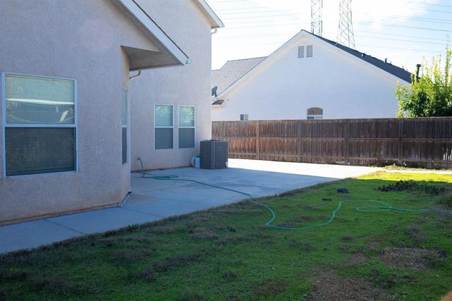 4712 W Celeste Avenue, Fresno, CA 93722