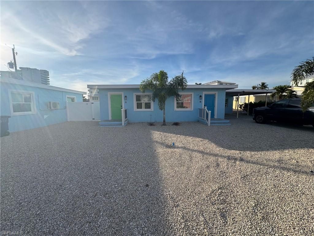 127-129 Fairweather LN, FORT MYERS BEACH, FL 33931 — exterior