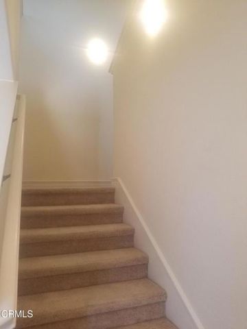 992 Los Angeles 103, Ventura, CA 93004