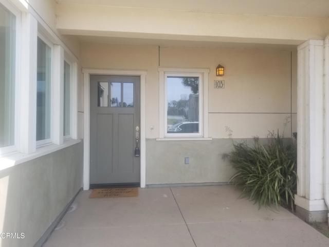 992 Los Angeles 103, Ventura, CA 93004