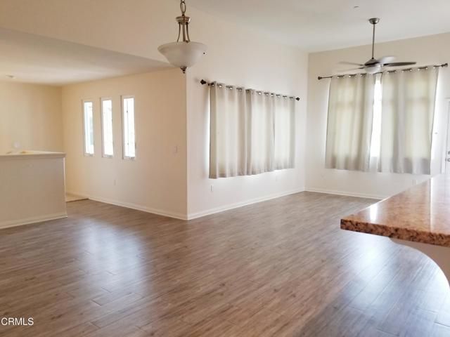 992 Los Angeles 103, Ventura, CA 93004