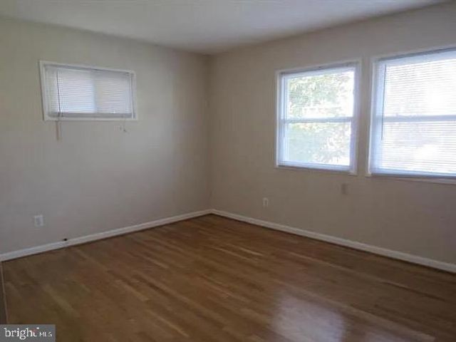 1452 DEWBERRY CT, Mclean, VA 22101