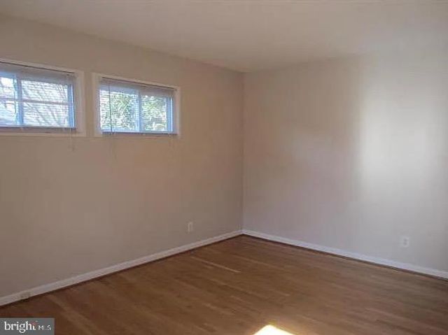 1452 DEWBERRY CT, Mclean, VA 22101