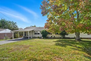 3500 Rustic Hills Drive, Kingsport, TN 37660