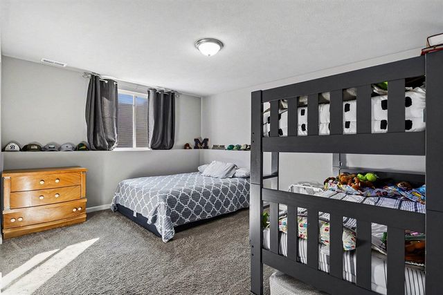 581 Cygnet Lake Drive, Benton Harbor, MI 49022