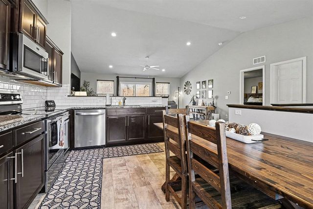 581 Cygnet Lake Drive, Benton Harbor, MI 49022