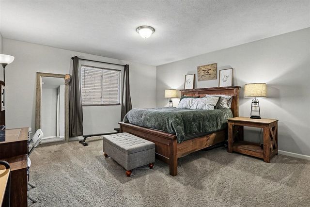 581 Cygnet Lake Drive, Benton Harbor, MI 49022