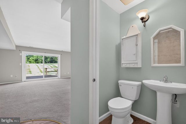 1815 PENNLAND CT, Lansdale, PA 19446
