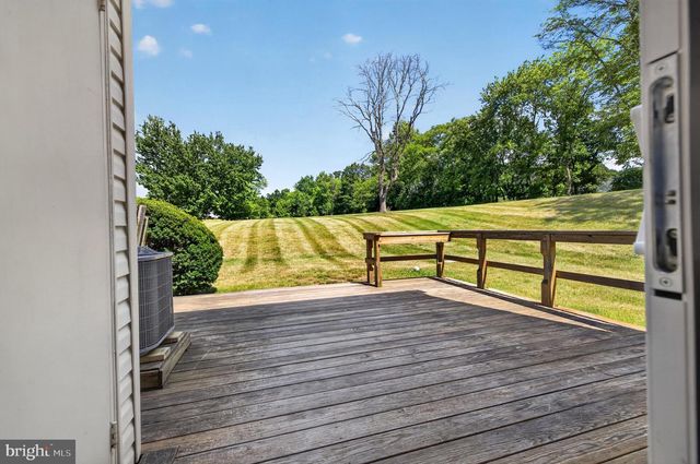 1815 PENNLAND CT, Lansdale, PA 19446