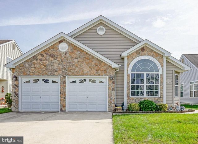 550 RIVIERA DR, Williamstown, NJ 08094