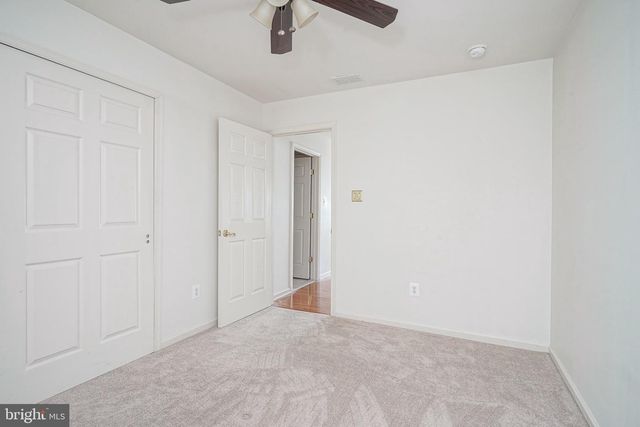550 RIVIERA DR, Williamstown, NJ 08094