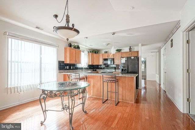 550 RIVIERA DR, Williamstown, NJ 08094
