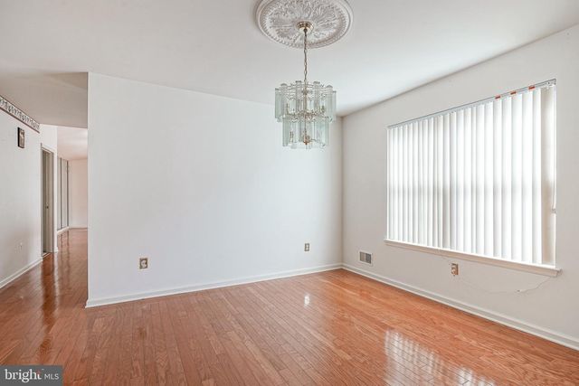 550 RIVIERA DR, Williamstown, NJ 08094