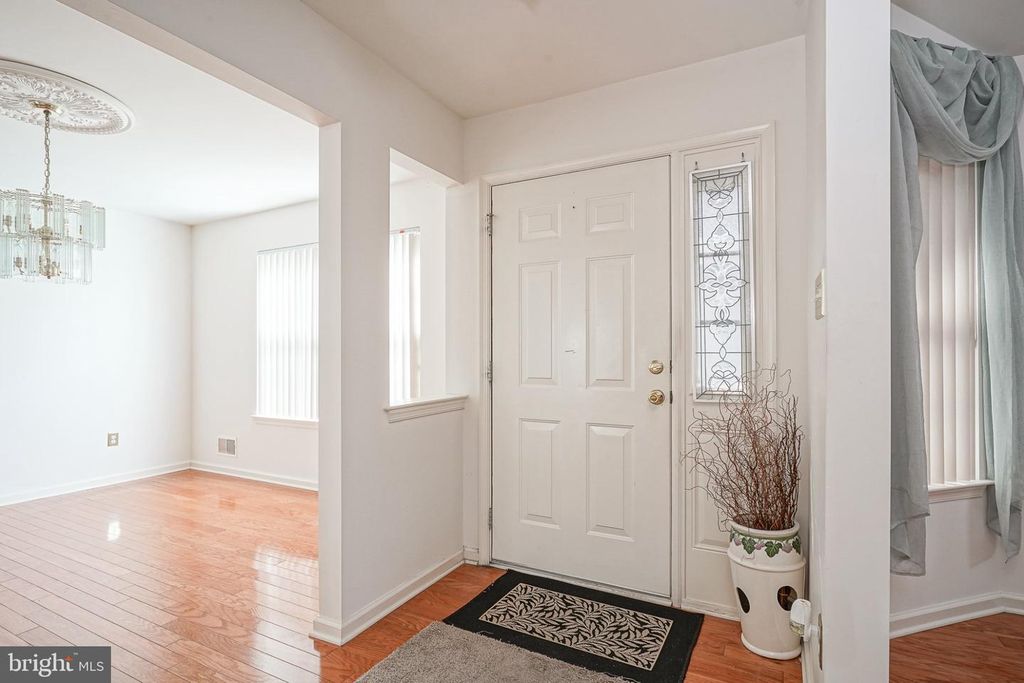 550 RIVIERA DR, WILLIAMSTOWN, NJ 08094 — photo 4