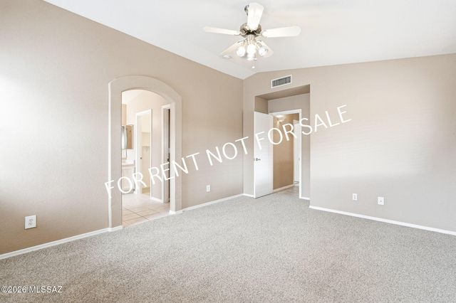 8802 S Desert Valley Way, Tucson, AZ 85747