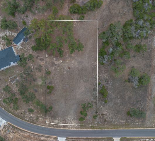 1605 Lake Ridge Blvd, Canyon Lake, TX 78133