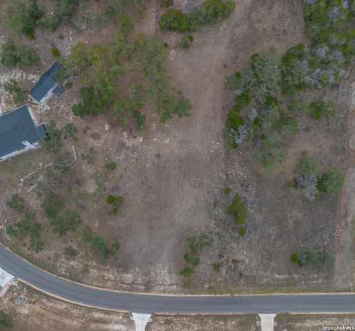 1605 Lake Ridge Blvd, Canyon Lake, TX 78133