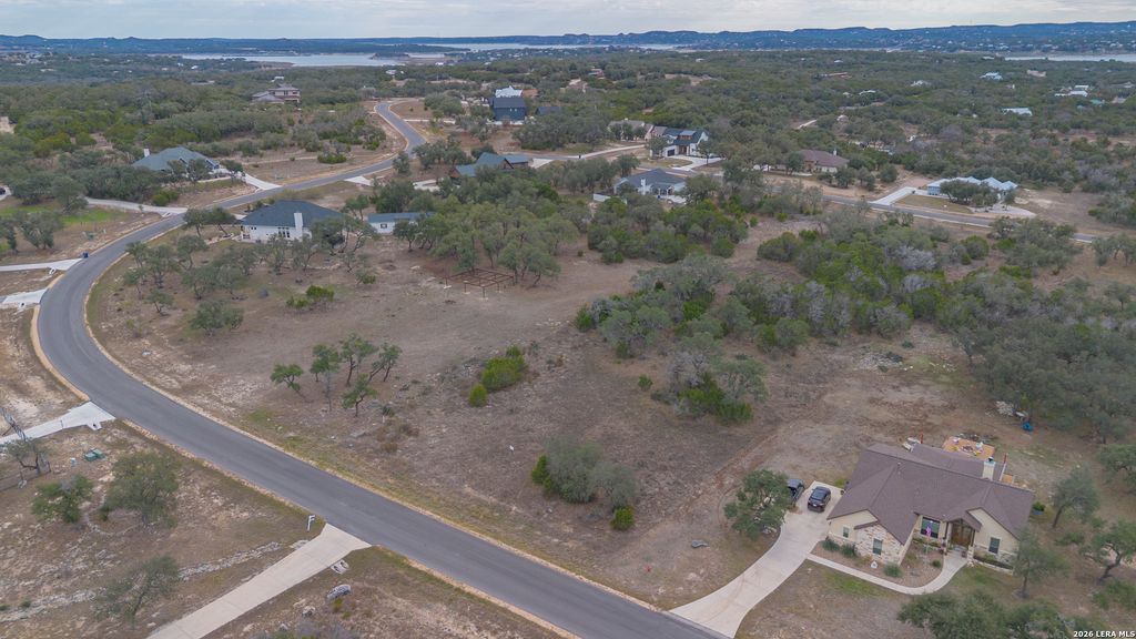1605 Lake Ridge Blvd, Canyon Lake, TX 78133